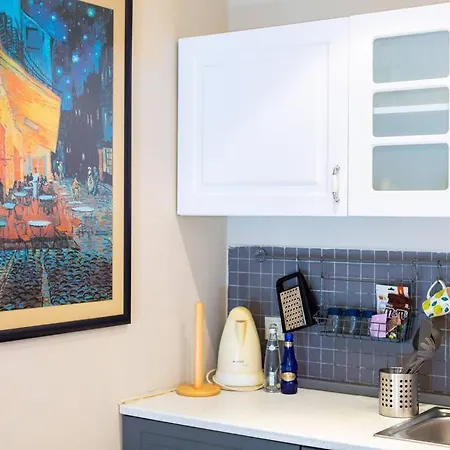 Apartment Little Red - Cihangir
